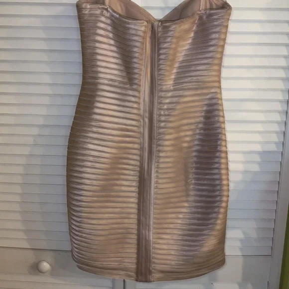 BCBGmaxazria nwt Lillie dress size 8 - Picture 3 of 13